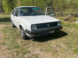 Weiß Gebraucht 1987 VW Golf II Kleinwagen | 5.500 €