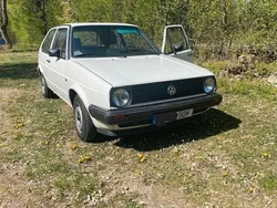 Weiß Gebraucht 1987 VW Golf II Kleinwagen | 6.000 €