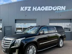 Schwarz Gebraucht 2018 Cadillac Escalade SUV | 54.990 € (Teuer)