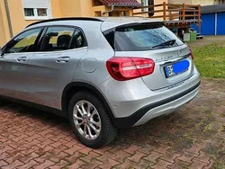 Silber Gebraucht 2016 Mercedes GLA220 Style SUV | 21.500 € (Fairer Preis)