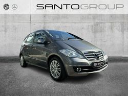 Grau Gebraucht 2011 Mercedes A180 Elegance Limousine | 10.890 € (Teuer)
