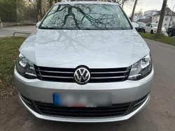 Silber Gebraucht 2017 VW Sharan Van / Kleinbus | 22.300 € (Guter Preis)