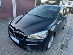 Schwarz Gebraucht 2016 BMW 218 Gran Tourer Sport Line Van / Kleinbus | 11.500 € (Guter Preis)