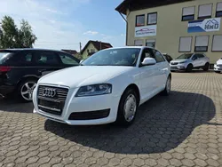 Weiß Gebraucht 2009 Audi A3 Attraction Kleinwagen | 2.990 € (Superpreis)