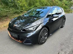 Grau Gebraucht 2022 Cupra Born Kleinwagen | 21.390 € (Guter Preis)