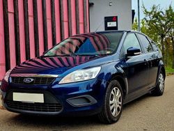 Blau Gebraucht 2011 Ford Focus Limousine | 3.190 € (Fairer Preis)