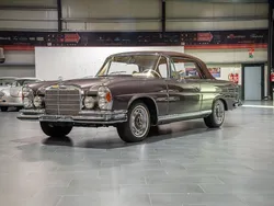 Braun Gebraucht 1971 Mercedes W111 Cabrio | 425.000 €