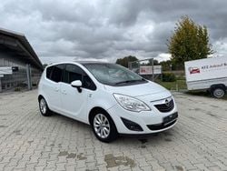 Weiß Gebraucht 2012 Opel Meriva Van / Kleinbus | 4.000 € (Guter Preis)