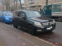 Schwarz Gebraucht 2011 Mercedes GLK250 AMG SUV | 7.900 € (Guter Preis)
