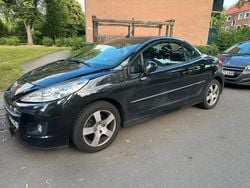 Schwarz Gebraucht 2013 Peugeot 207 CC Cabrio | 4.500 € (Guter Preis)