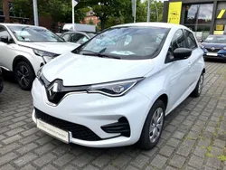 Weiß Gebraucht 2020 Renault Zoe Life Kleinwagen | 10.499 € (Guter Preis)
