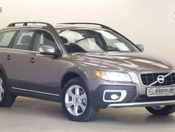 Grau Gebraucht 2010 Volvo XC70 Momentum SUV | 19.999 €