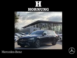 Obsidianschwarz metalliclack Gebraucht 2021 Mercedes E300 AMG Kombi | 31.900 € (Superpreis)