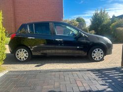 Schwarz Gebraucht 2009 Renault Clio II Dynamique Limousine | 1.500 € (Guter Preis)