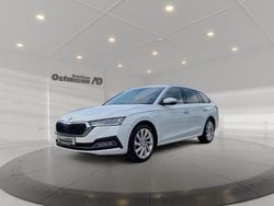 Weiß Gebraucht 2023 Skoda Octavia Style Kombi | 23.440 € (Guter Preis)