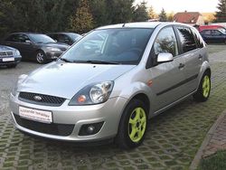 Silber Gebraucht 2007 Ford Fiesta Kleinwagen | 2.650 € (Etwas zu teuer)
