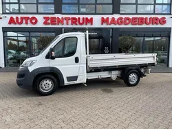 Weiss Gebraucht 2015 Citroën Jumper Van / Kleinbus | 11.950 €