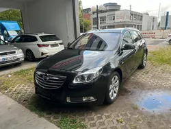 Schwarz Gebraucht 2012 Opel Insignia Kombi | 4.000 € (Guter Preis)