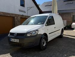 Weiß Gebraucht 2011 VW Caddy Maxi Van / Kleinbus | 10.700 € (Teuer)