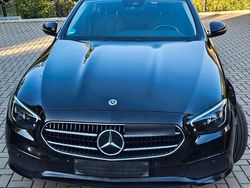 Schwarz Gebraucht 2022 Mercedes E220 Kombi | 33.250 € (Fairer Preis)