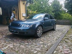 Grau Gebraucht 2002 Audi A4 S-Line Kombi | 1.600 € (Fairer Preis)