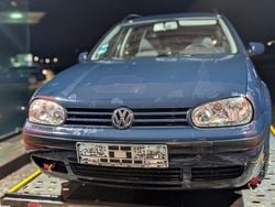 Blau Gebraucht 2000 VW Golf IV Comfortline Kombi | 899 € (Superpreis)