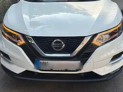 Weiß Gebraucht 2019 Nissan Qashqai N-Connecta SUV | 19.000 € (Etwas zu teuer)