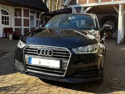 Schwarz Gebraucht 2016 Audi A1 Sportback Sport Kleinwagen | 8.500 € (Guter Preis)