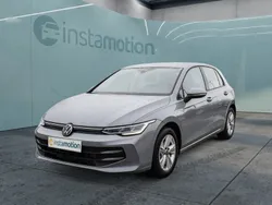 Grau Gebraucht 2024 VW Golf VIII Life Limousine | 25.270 € (Fairer Preis)