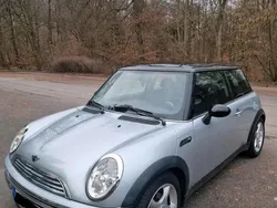Silber Gebraucht 2002 Mini Cooper Kleinwagen | 3.500 € (Fairer Preis)