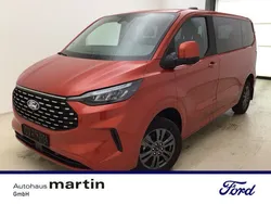 Artisan red Gebraucht 2024 Ford Tourneo Custom Limited Van / Kleinbus | 44.990 € (Teuer)