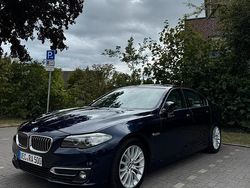 Blau Gebraucht 2014 BMW 520 Luxury Line Limousine | 14.399 € (Teuer)