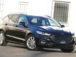 Iridiumschwarz metallic Gebraucht 2020 Ford Mondeo Titanium Kombi | 24.699 € (Etwas zu teuer)