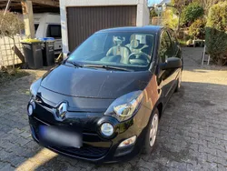 Schwarz Gebraucht 2014 Renault Twingo Expression Kleinwagen | 5.000 € (Etwas zu teuer)