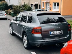 Grau Gebraucht 2005 Porsche Cayenne SUV | 8.500 € (Guter Preis)