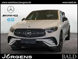 Weiss unilack polarweiss Gebraucht 2024 Mercedes GLC220 AMG Coupé | 63.880 € (Guter Preis)