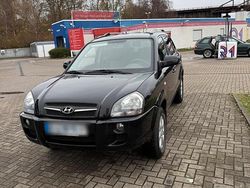 Schwarz Gebraucht 2009 Hyundai Tucson SUV | 3.500 € (Fairer Preis)