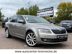 Beige Gebraucht 2016 Skoda Octavia Joy Limousine | 11.500 € (Fairer Preis)