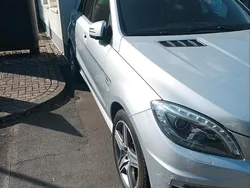 Silber Gebraucht 2012 Mercedes ML63 AMG AMG SUV | 27.000 € (Guter Preis)
