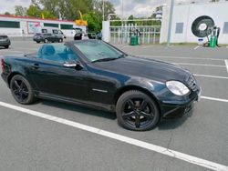 Schwarz Gebraucht 2000 Mercedes SLK230 Cabrio | 7.500 € (Etwas zu teuer)