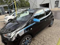 Schwarz Gebraucht 2018 Toyota Aygo Trend Kleinwagen | 9.000 € (Fairer Preis)