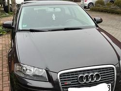 Grau Gebraucht 2006 Audi A3 Ambition Coupé | 4.350 € (Fairer Preis)