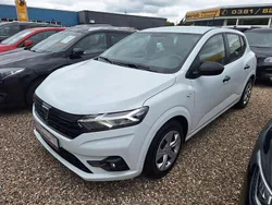 Weiß Gebraucht 2022 Dacia Sandero Essentiel Kleinwagen | 10.490 € (Superpreis)