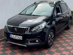 Schwarz Gebraucht 2017 Peugeot 2008 Allure SUV | 9.900 € (Fairer Preis)
