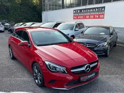 Rot Gebraucht 2017 Mercedes CLA180 Shooting Brake Urban Kombi | 17.990 € (Fairer Preis)