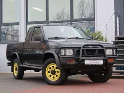 Schwarz Gebraucht 1997 Nissan Qashqai +2 SUV | 3.900 €