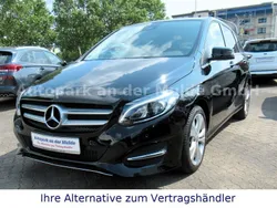 Schwarz Gebraucht 2018 Mercedes B200 Edition Van / Kleinbus | 20.390 € (Fairer Preis)