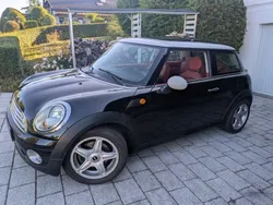 Schwarz Gebraucht 2010 Mini Cooper Kleinwagen | 6.290 € (Fairer Preis)