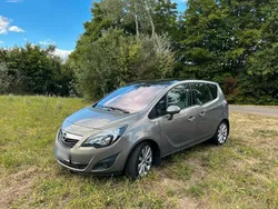 Andere farben Gebraucht 2010 Opel Meriva Innovation Van / Kleinbus | 4.800 € (Fairer Preis)