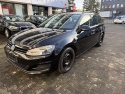 Schwarz Gebraucht 2016 VW Golf VII Kombi | 10.990 € (Fairer Preis)